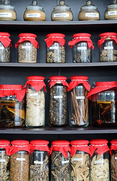 Tay dili bitkisel adı la şişeyle Tay bitkisel ilaçlar