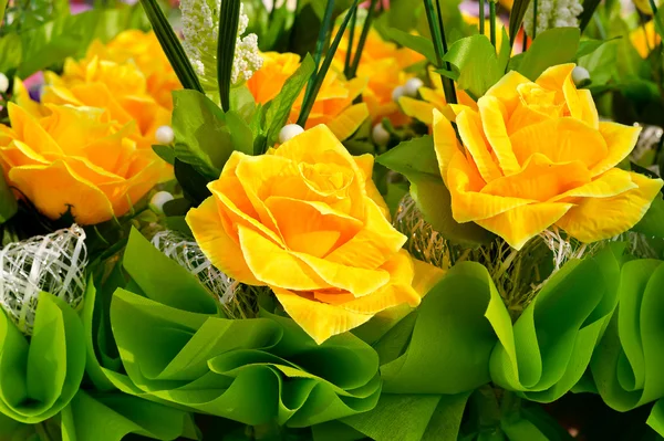Artificial yellow rose bouquet — Stock Photo, Image