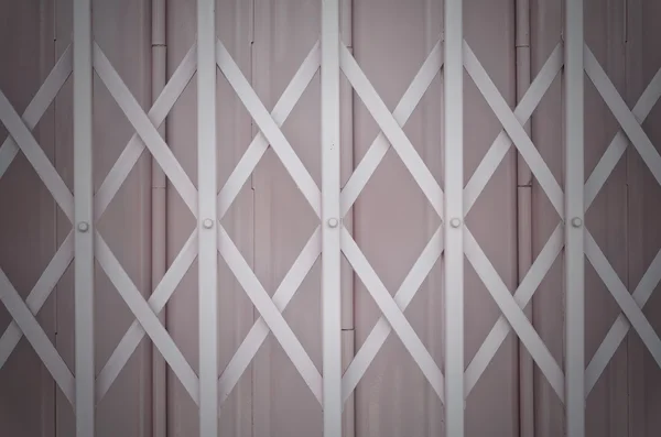 pembe metal ızgara sürgülü kapı alüminyum saplı 