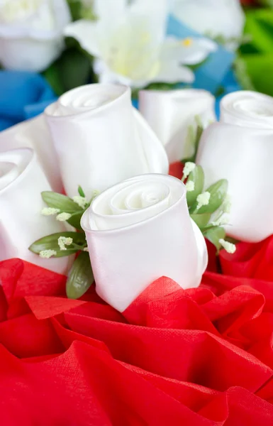 Artificial white rose flowers bouquet — Stock Photo, Image