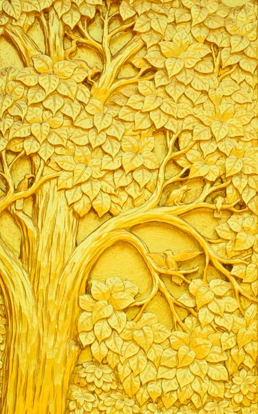 Geleneksel Tay Sanat altın ağaç oyma tapınak kapısında stil.
