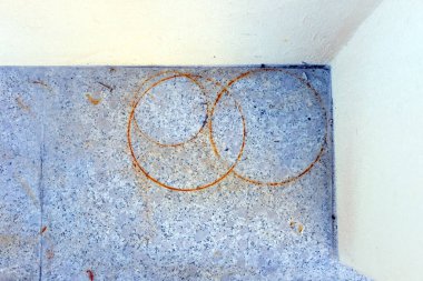 Grunge katındaki soyut form.