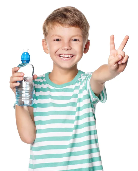 Menino com garrafa de água — Fotografia de Stock