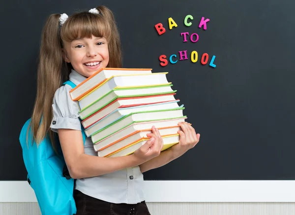 Menina de volta à escola — Fotografia de Stock