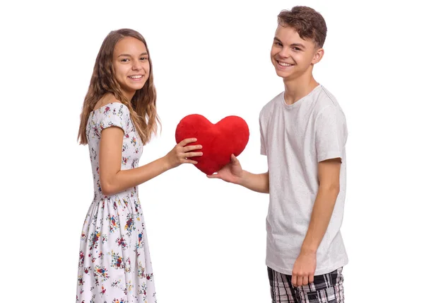 Adolescente chico y chica en blanco — Foto de Stock