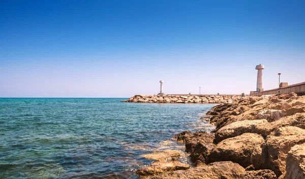 Çarpıcı beach lagün Ayia Napa Kıbrıs Adası yakınlarında — Stok fotoğraf