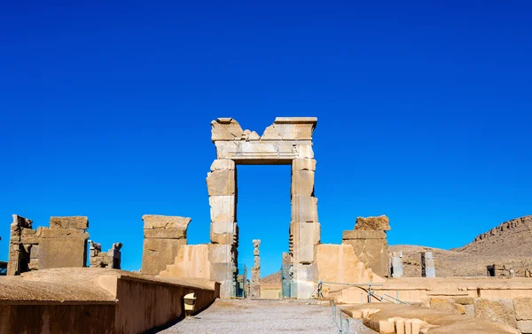 Saal der hundert Säulen in Persepolis, iran — Stockfoto