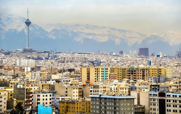 Vista de Teerã da Torre Azadi — Fotografia de Stock