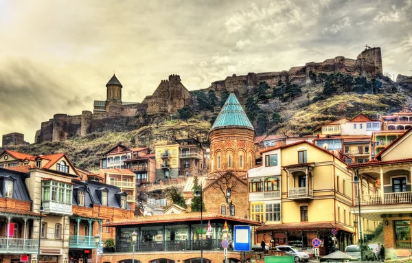 Twierdza Narikala powyżej starego miasta Tbilisi — Zdjęcie stockowe