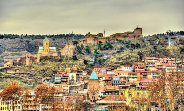 Narikala vár fölött a régi város Tbiliszi — Stock Fotó