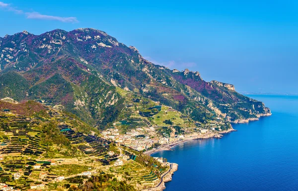 Pohled na pobřeží Amalfi od Ravello — Stock fotografie