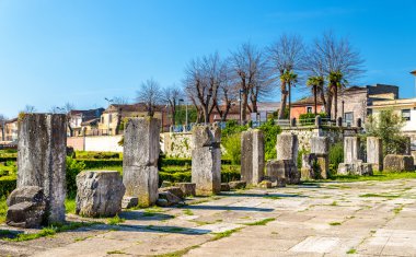 Capua amfitiyatro, ikinci büyük Roma amfi tiyatro
