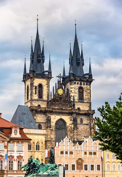 Iglesia de Nuestra Señora ante Tyn en Praga — Foto de Stock