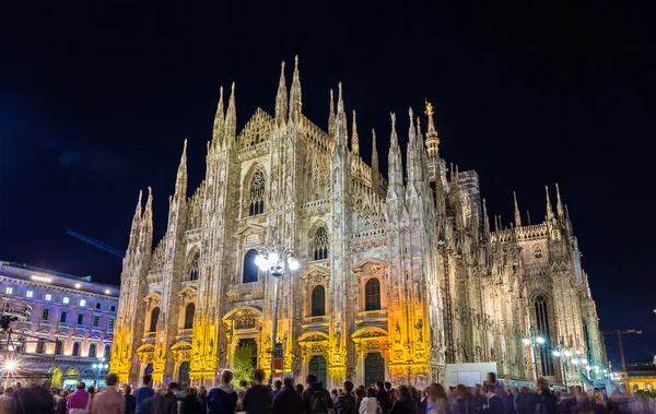 Night view of Milan Cathedral — Stock Photo, Image