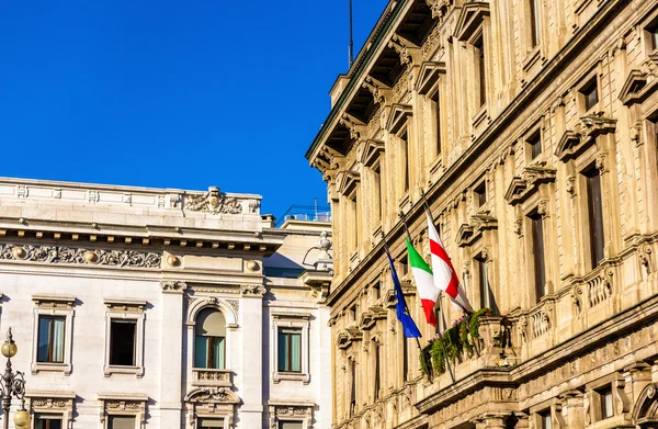 Edifici nel centro storico di Milano — Foto Stock