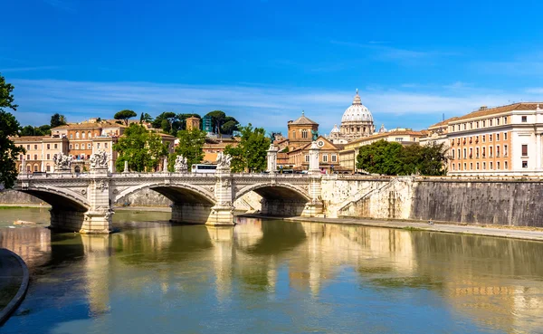 Ponte Vittorio Emanuele II a Roma — Foto Stock