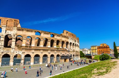Colosseum veya Flavian Amphitheatre Roma kalıntıları