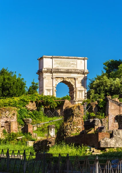 Arc de Titus dans le Forum Romain, Italie — Photo