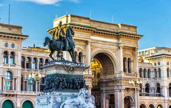 Galleria Vittorio Emanuele II i Milano — Stockfoto