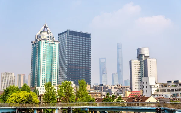 Arranha-céus em Shanghai — Fotografia de Stock