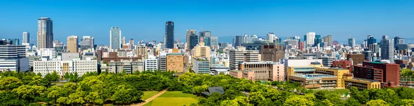 Horisont av Osaka stad i Japan — Stockfoto