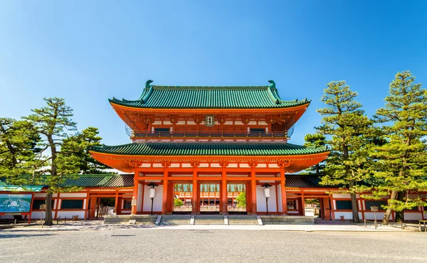 Otenmon, o portão principal do Santuário Heian em Kyoto — Fotografia de Stock