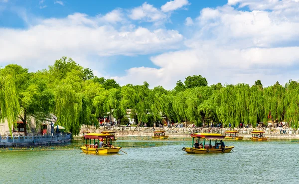 Parco Beihai con il lago - Pechino — Foto Stock