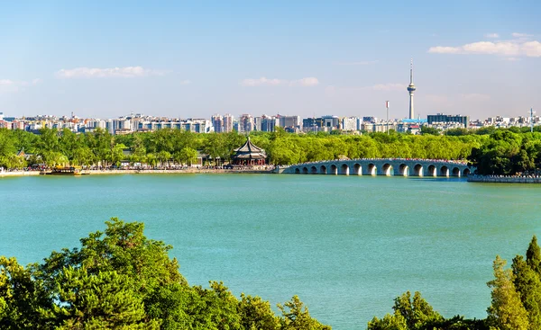 Lac Kunming vu du Palais d'été - Pékin — Photo