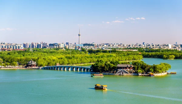 Lac Kunming vu du Palais d'été - Pékin — Photo