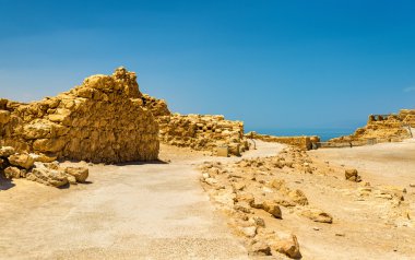 Masada Kalesi - Judaean Desert, Israel kalıntıları üzerine görüntülemek