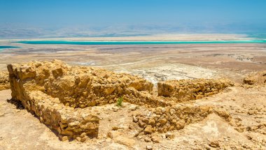 Masada Kalesi - Judaean Desert, Israel kalıntıları üzerine görüntülemek
