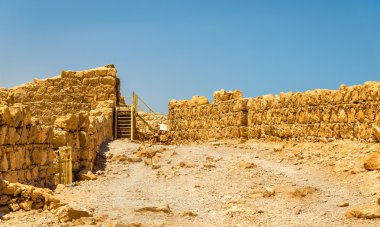 Masada Kalesi - Judaean Desert, Israel kalıntıları üzerine görüntülemek