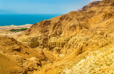 Dead Sea - İsrail yakınındaki judaean çöl