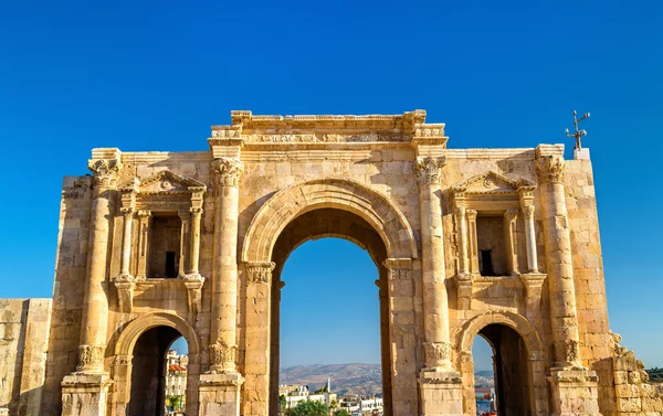 El Arco de Adriano en Jerash — Foto de Stock
