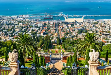 Haifa Bahai bahçelerde üzerinden görünüm