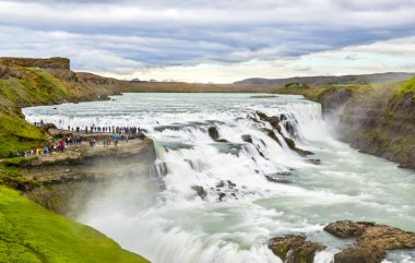 Gullfoss şelale Kanyonu Hvita nehir - İzlanda