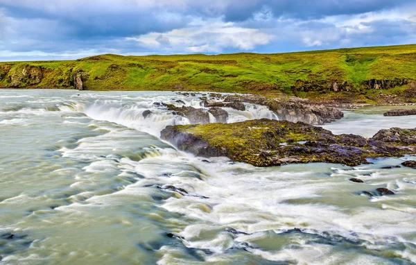 Urridafoss, найбільший за потоком, Оцініть водоспад в Ісландії — стокове фото