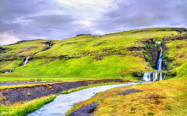 Gluggafoss o Merkjarfoss, una cascada en el sur de Islandia — Foto de Stock