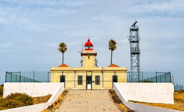 Lagos 'taki Ponta da Piedade Deniz Feneri - Algarve, Portekiz