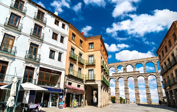 Acueducto romano antiguo en Segovia, España —  Fotos de Stock