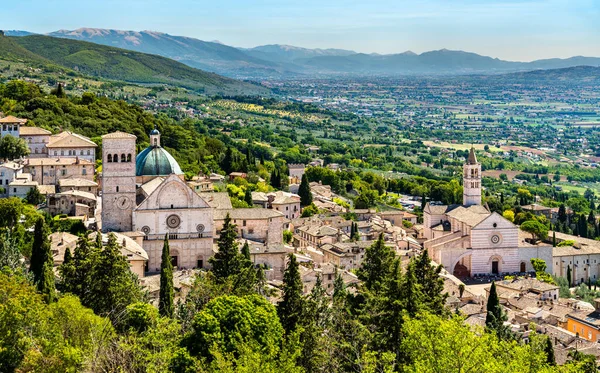 Paysage urbain d'Assise en Italie — Photo