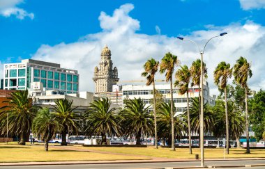 Montevideo 'nun Skyline' ı Palacio Salvo, Uruguay