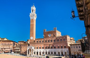Palazzo Pubblico ve Torre del Mangia Siena, İtalya