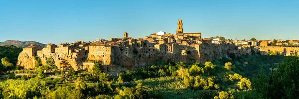 Panorama de Pitigliano cidade na Toscana, Itália — Fotografia de Stock