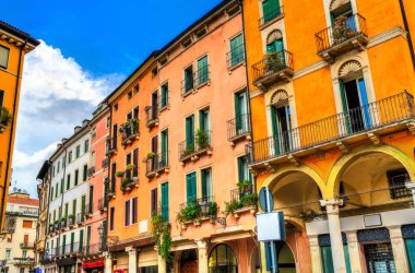 İtalya 'nın Vicenza kentinin mimarisi.