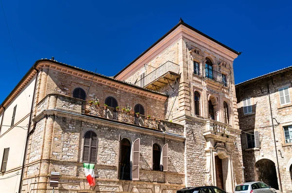 Traditional houses in Assisi in Perugia, Italy — Stock Photo, Image