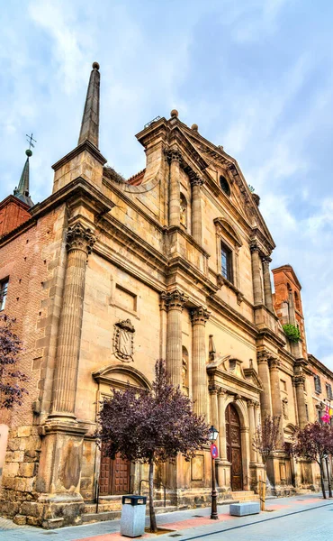 Kerk van Santa Maria in Alcala de Henares, Spanje — Stockfoto