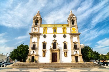 Igreja do Carmo, Faro, Portekiz 'de bir kilise.