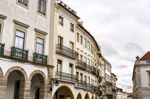 Αρχιτεκτονική της παλιάς πόλης της Εβόρα στην Πορτογαλία — Φωτογραφία Αρχείου