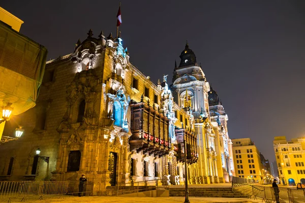 Lima Cathedral in Peru at night — Stock Photo, Image